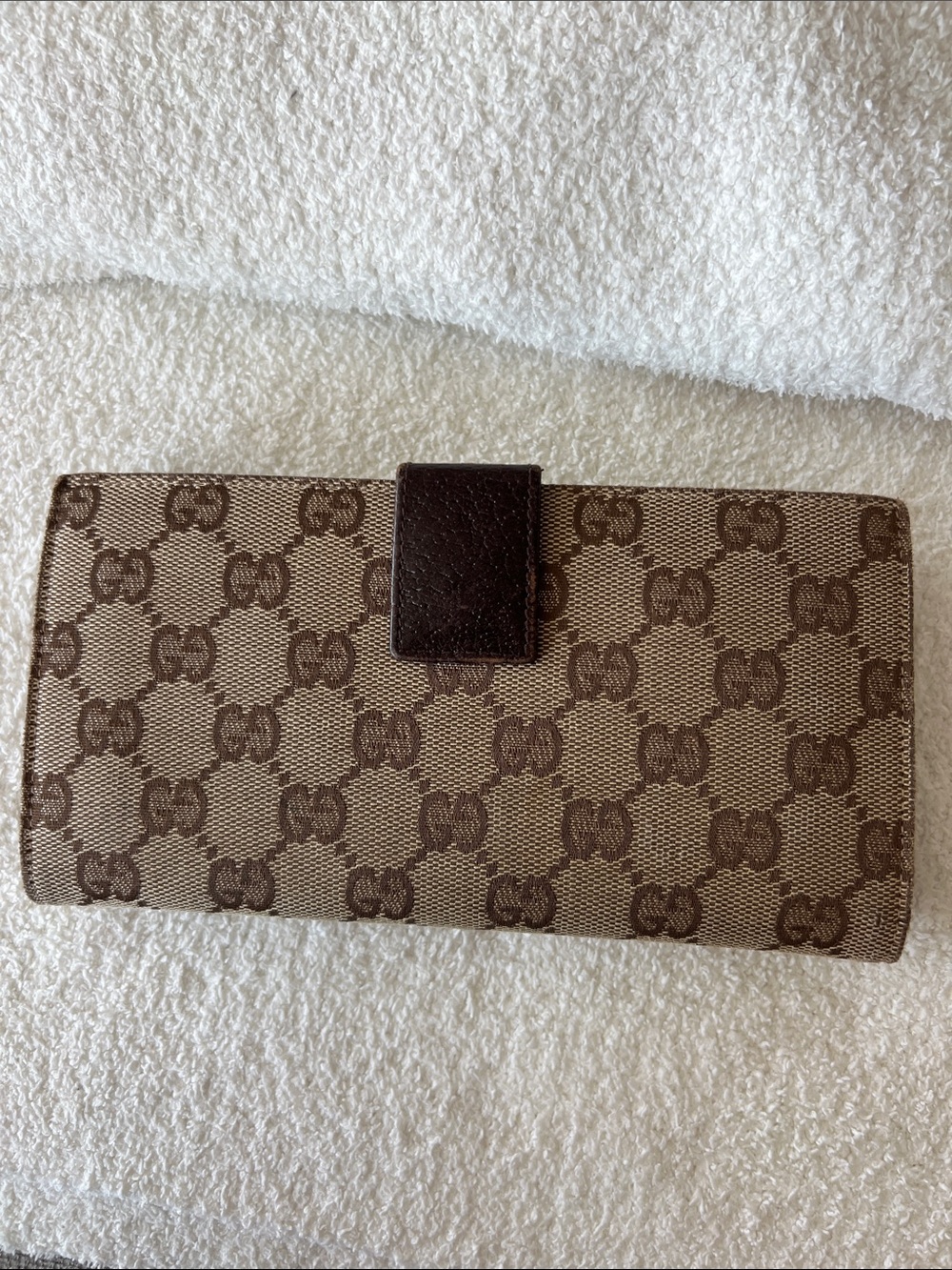 Gucci Beige and Brown GG Canvas Continental Wallet with Signature Snap - Picture 3 of 10